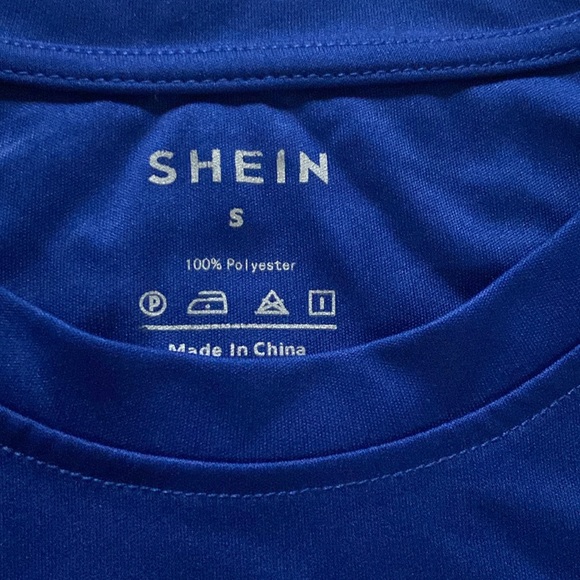 Los Angeles crop tee from SHEIN - Picture 2 of 3